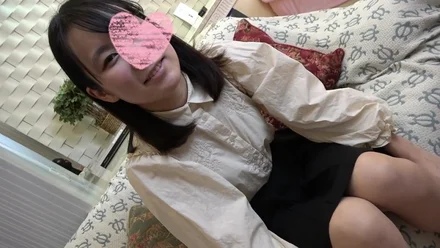 FC2-PPV-1835944 First shot We will deliver from corner to corner of a naive woman who does not know the world yet [Personal shooting]