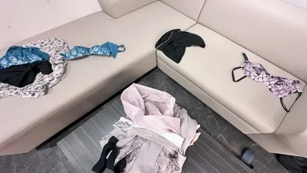 FC2-PPV-4546825 Limited to the first 20 people 7000pt 3980pt Limited'' This happened when I was taking a break at the hotel with the girls who had missed the last train after the dinner.