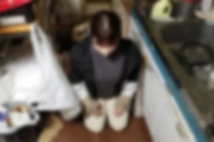 FC2-PPV-3253192 *Limited amount for the first time 2930pt 1093pt [First shot] My grandfather, who used to be a wealthy man, didn't pay back, so when I went to my house, I had a wife, so I took a Gonzo while my grandfather was watching from afar.