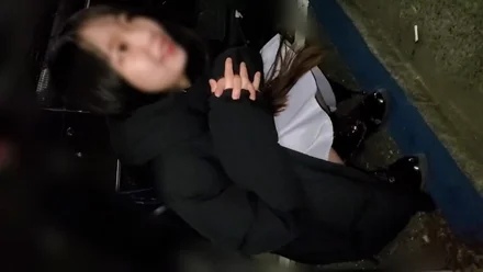 FC2-PPV-3554045 [Devil] Tricked a woman who lost her wallet and took a gonzo. - A large amount of injection in the back of her vagina that dislikes it because it is fully open.