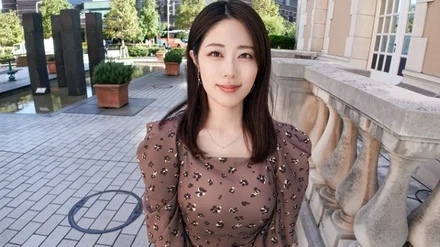 SIRO-5440 "Intense sex is here. A mature woman with a quiet demeanor applied to feel pleasure! She moves her hips and hits the spots that feel good during sex! [First time filming] She applied for adult video online...": MGS Video <Prestige Group> Adult Video Streaming Site