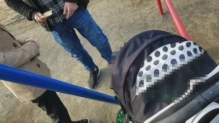 FC2-PPV-1708643 [Individual] A delicate married woman with floating ribs. - She brought her child to the hotel in the neighborhood park, and the love juice overflowing from the back of the uterus to a stranger's stick after a long absence.