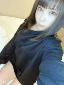 FC2-PPV-1328285 Limited time 1000ptoff [Appearance / Uncensored] Blow handjob continuous removal at a constricted beautiful vocalist Necafe Creampie (54 minutes)