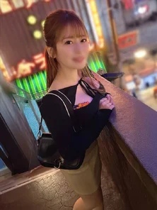 FC2-PPV-4789125 [Super hot, the strongest married woman] A 29-year-old wife in her 30s with soft, supple skin who feels amazing to hug. She spreads her pussy juice-covered slit open and gets creampied in raw sex with a constant stream of dirty talk. "Maina"