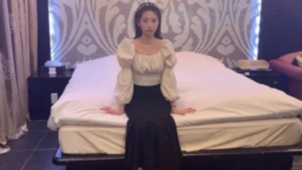 FC2-PPV-3257066 A beautiful woman with outstanding style who emits erotic pheromones at this age. - The end is a vaginal cum shot and a special mouth shot blowjob while each other is at climax.