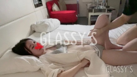 FC2-PPV-4701919 #25 A massive squirting raw sex with a cute Japanese slender beauty│GLASSY'S