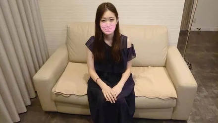 FC2-PPV-2358369 Naked the receptionist! - Take a good look at the disturbed appearance of the boxed girl (probably)! - ! - !