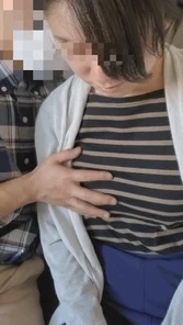 FC2-PPV-1909165 [Individual] A beautiful wife who lost her new home. - A virgin plays with her body and is violated by two other sticks and is in a dazed state