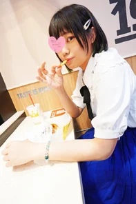 FC2-PPV-3067368 [Uncensored] [Unauthorized outflow] "Ah... I'm out " A student part-time job at a popular Western restaurant is crying for the first time! - Love juice overflowing from a naive dick with little experience of sex. - A woman who sucks a cock in her mouth during the summer vacation grows into an adult.