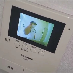 FC2-PPV-2249703 Husband comes home. - She is a horny busty wife who is pleased with other people's sticks. - She pours someone else's juice into her sexless vagina and impregnates her second child.