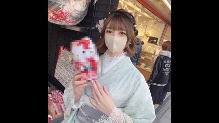 FC2-PPV-3215955 First appearance shooting! - ! - Today only 1980pt! - ! - A beautiful hairdresser in Aoyama, who I go to, puts on a kimono and gives an outdoor blowjob and ejaculation in the riverbed! - ! - She's excited about her beauty and she's so comfortable that she doesn't get cold and gets vaginal cum shot twice in a row! - !